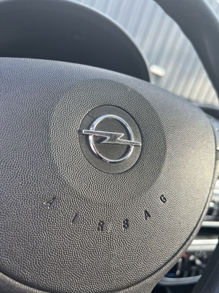 Opel Corsa 2003