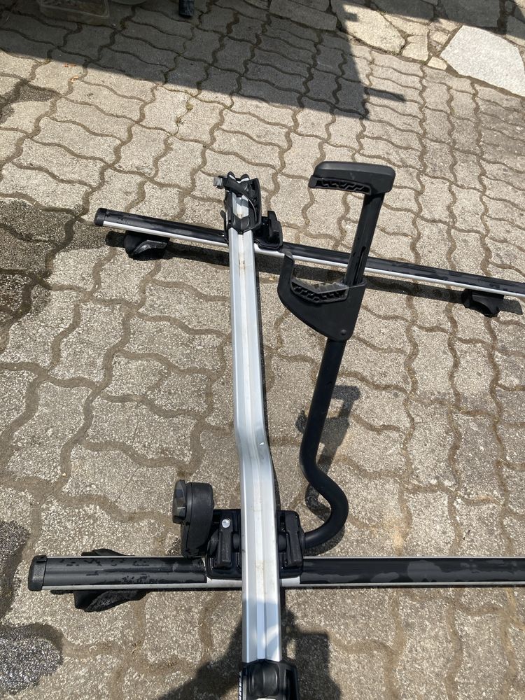 Barras de tejadilho e suporte bicicleta