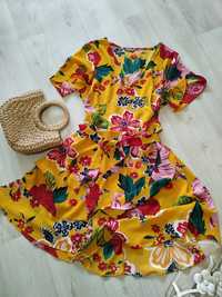 Літня жіноча сукня з квітковим принтом Papaya
Розмір: 12

Заміри: 
Дов