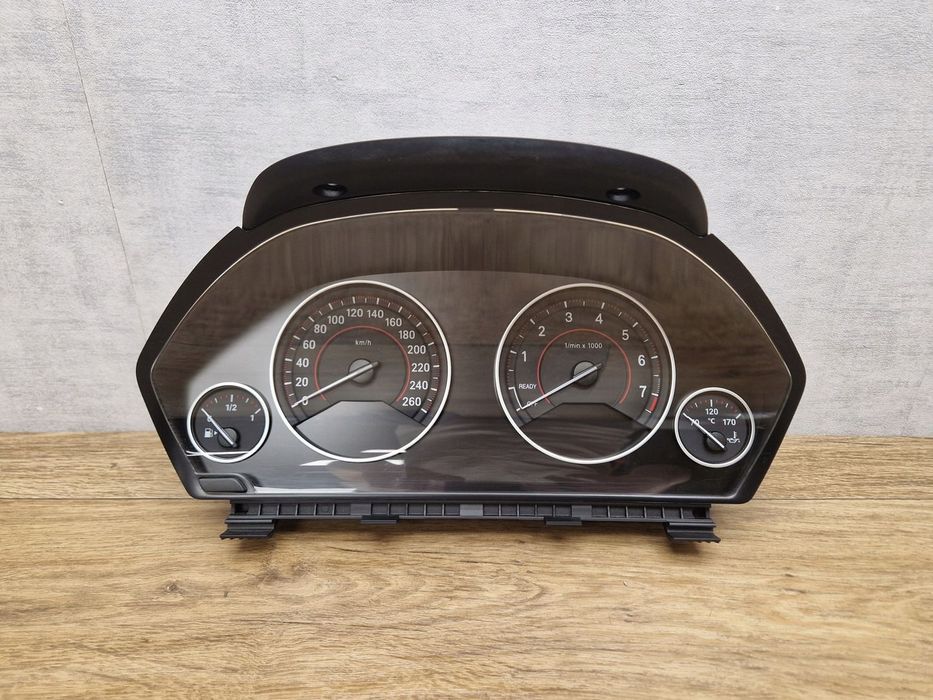 BMW F30 F31 F32 F33 F36 LICZNIK ZEGARY 6WA BENZYNA HEAD UP HUD 9379989