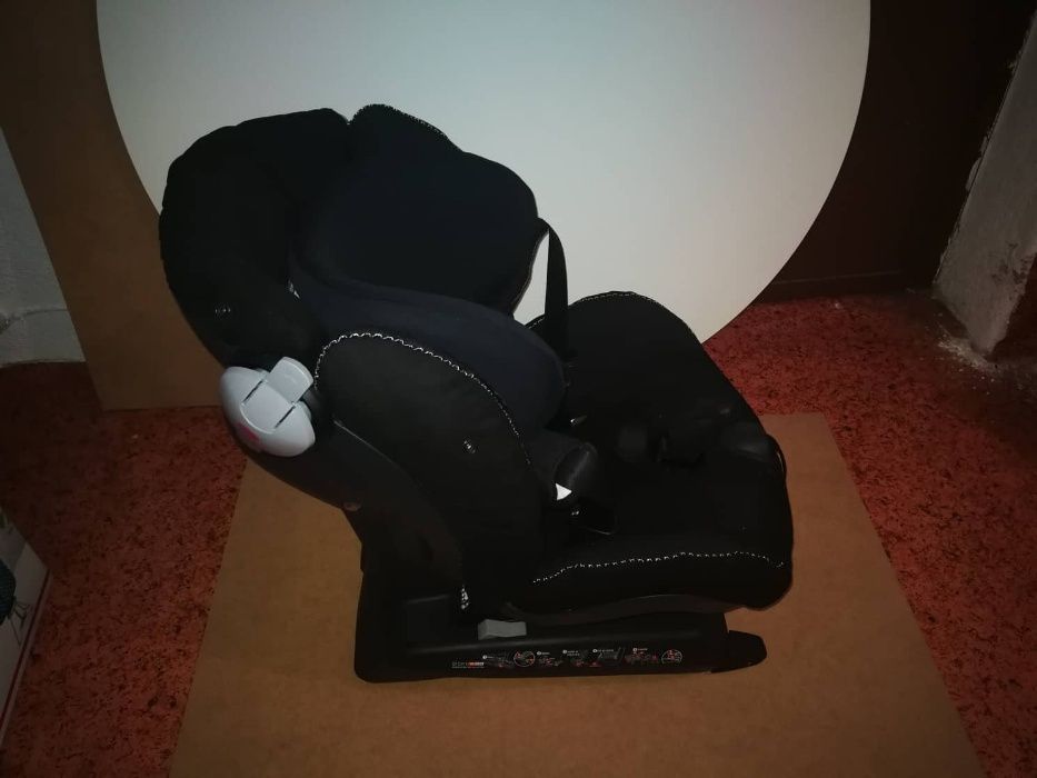 Bebé mobilidade: carrinho + alcofa + ovo, tudo topo gama