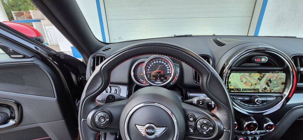 Mini countryman john cooper works ( jcw )