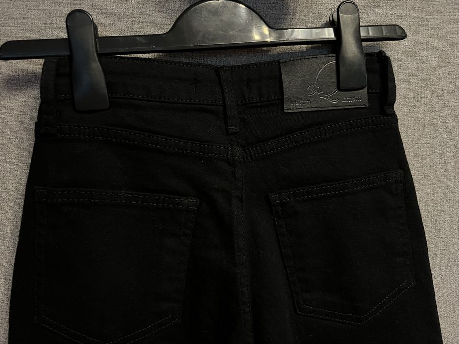 Нові жіночі джинси МОМ розміру С