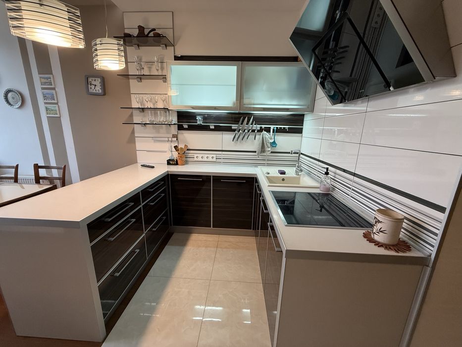 Здам квартиру 3 кім. вул. Урлівська б.23а( ліфти працюють 24/7)