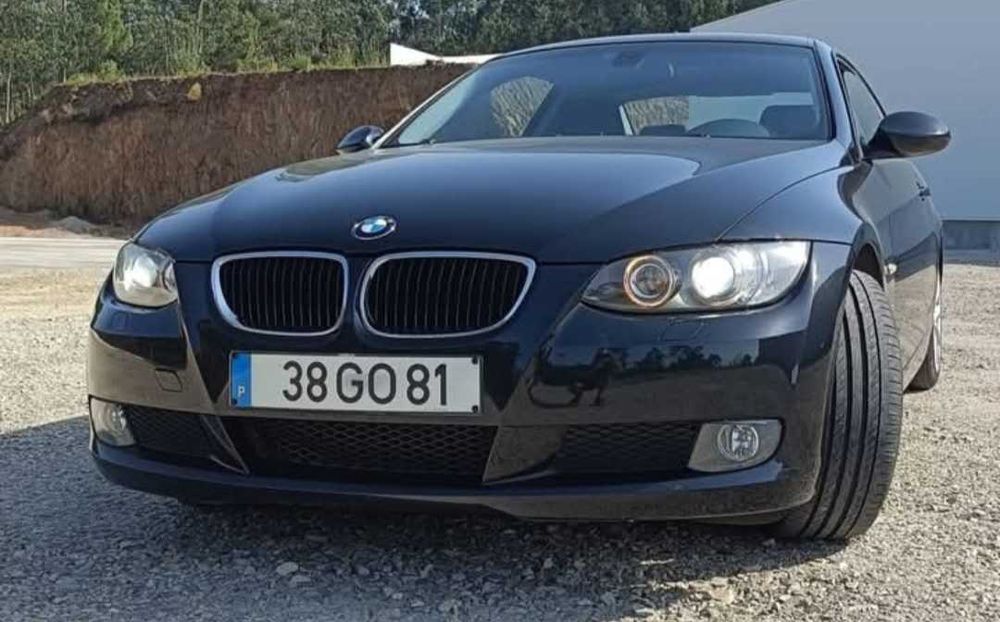 Bmw 320d Coupé KIT M interior PARTICULAR