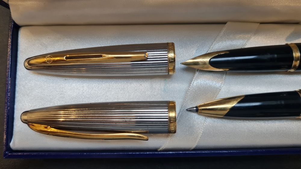 Conjunto caneta e esferográfica Waterman