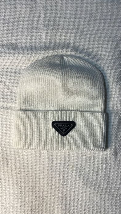 Prada Gorro Branco