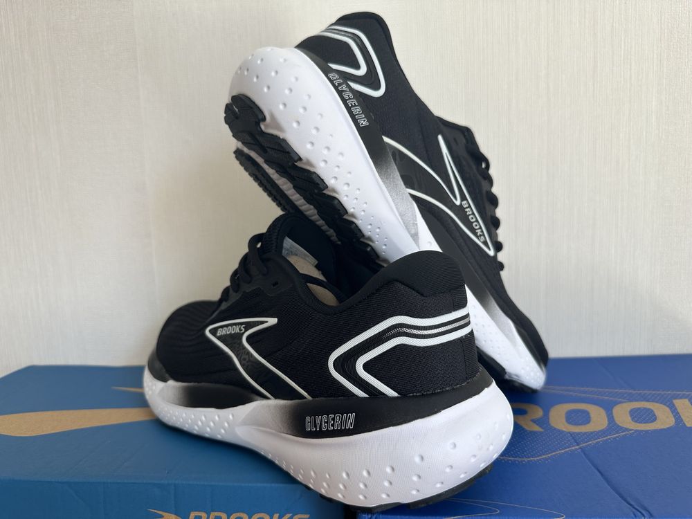 Кросівки Brooks Glycerin 21! Розмір 44/45 28/29 см! Оригінал!