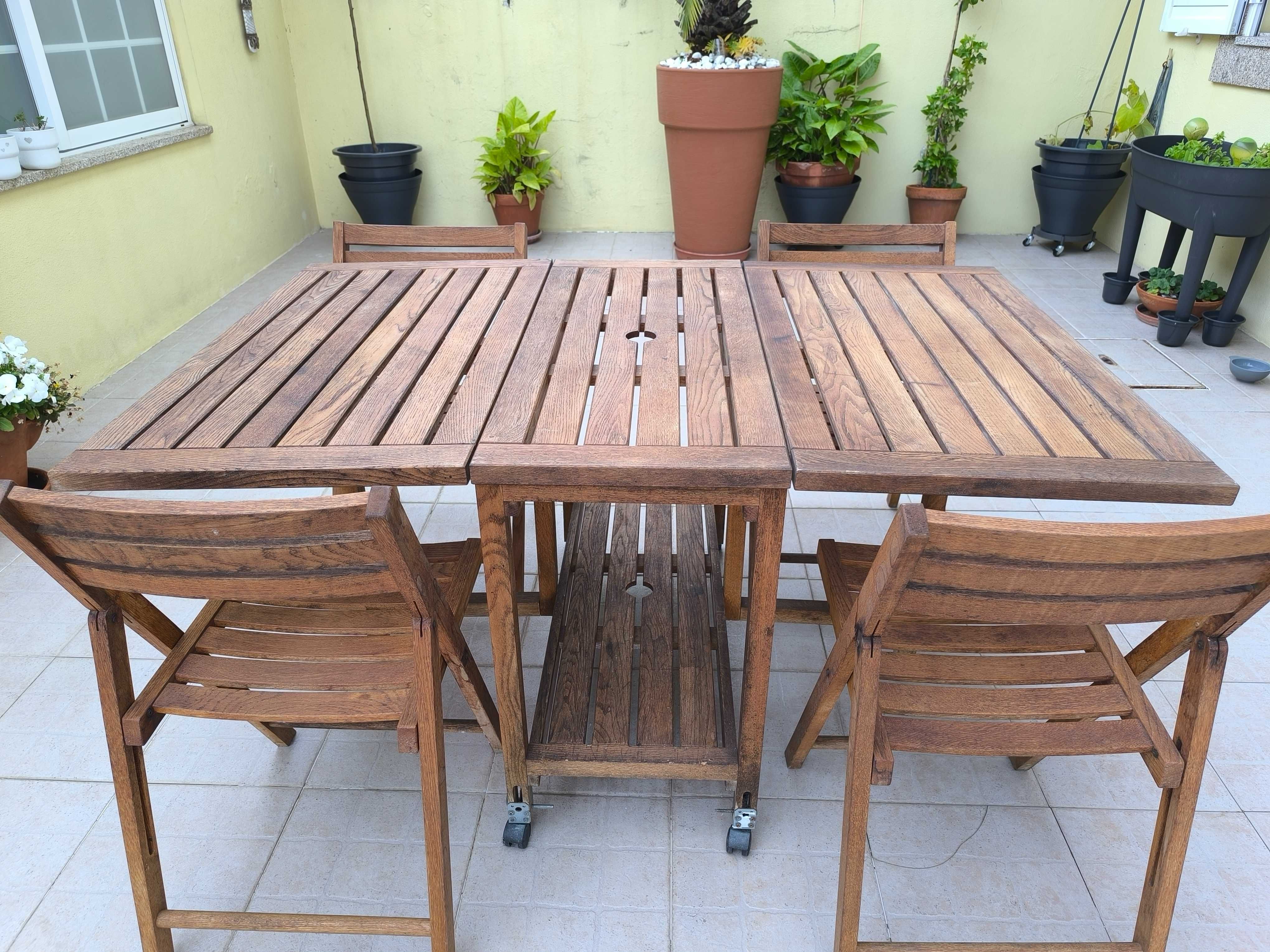Conjunto de mesa e cadeiras de jardim/varanda