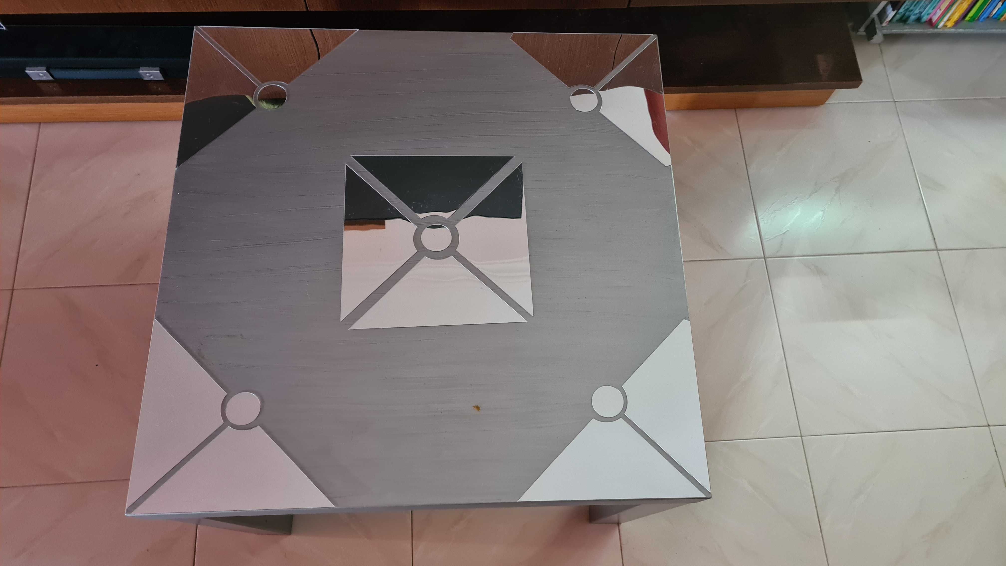 Mesa de centro 55x55