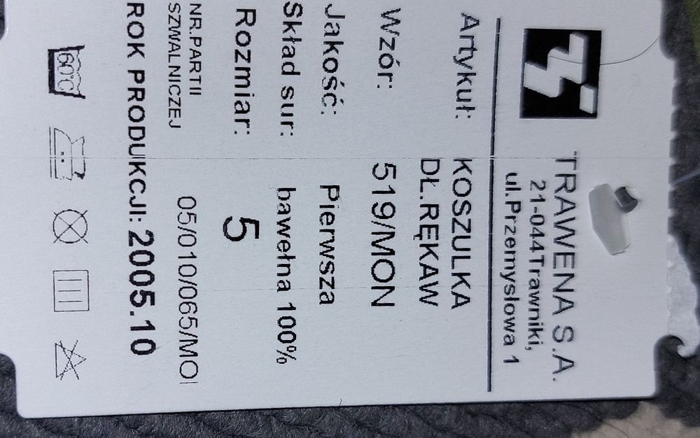 Kalesony i koszulka z długim rękawem na zimę