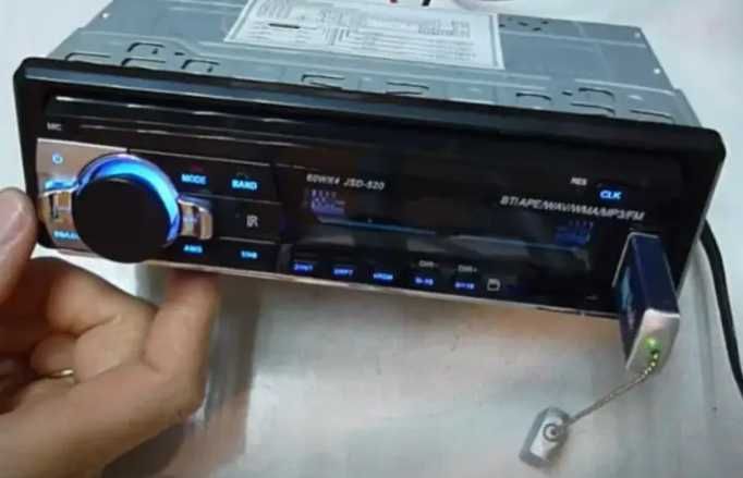 Лучшая автомагнитола JSD-520BT с usb и bluetooth мощность 60 Вт канал