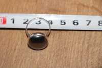 Pierścionek z dużym oczkiem hematyt stary prl 17mm rozmiar ok 15