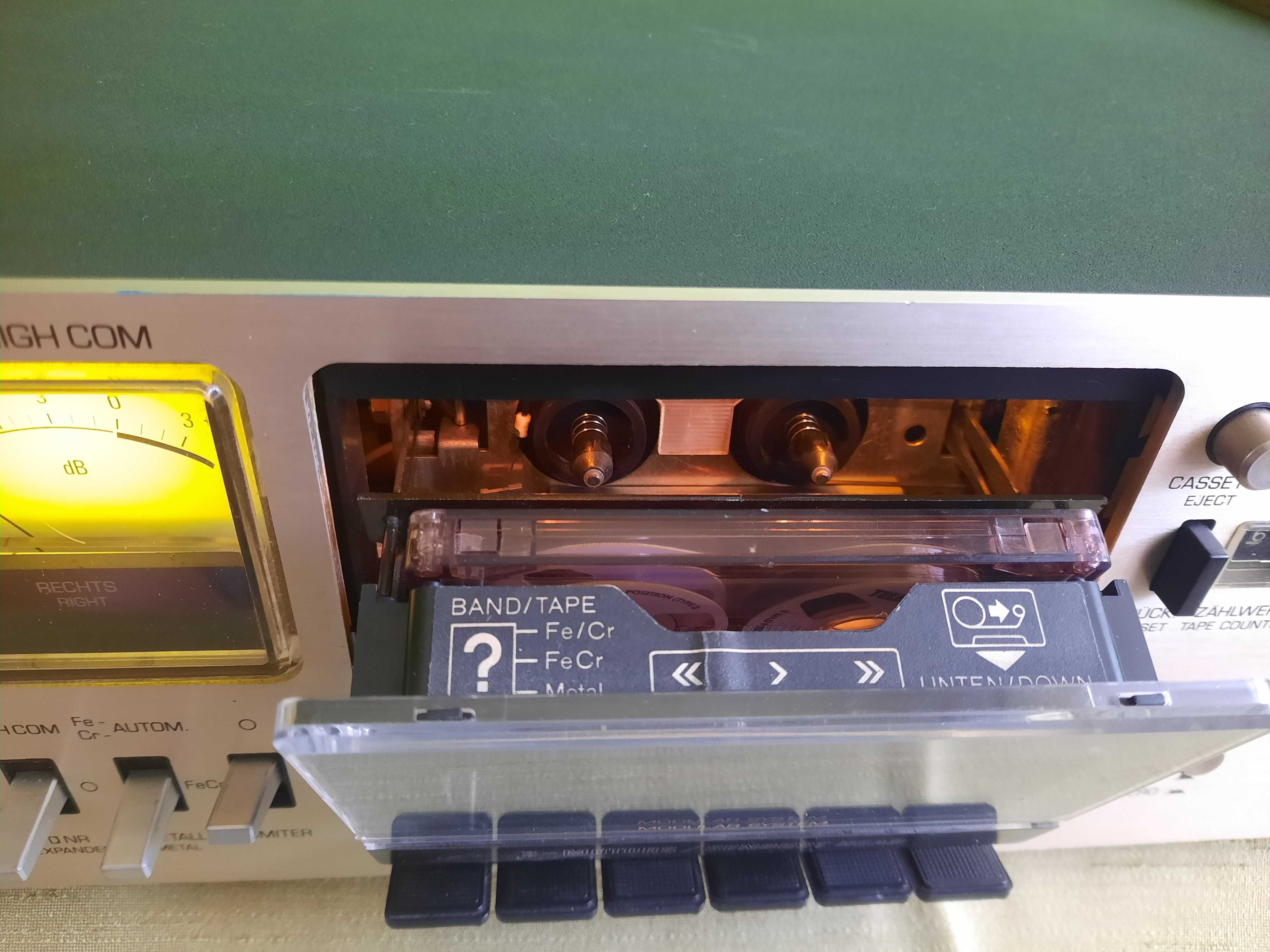 Magnetofon kasetowy Telefunken TC 650M srebrny