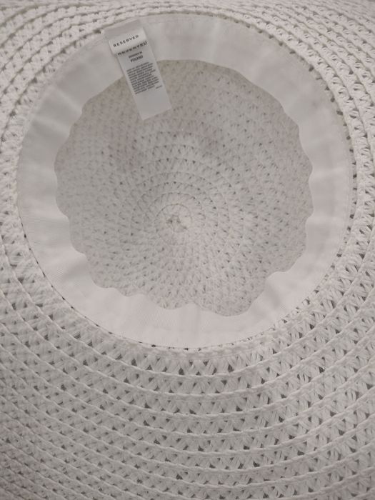 Kapelusz słomkowy Reserved biały