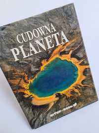 Cudowna planeta - Książka