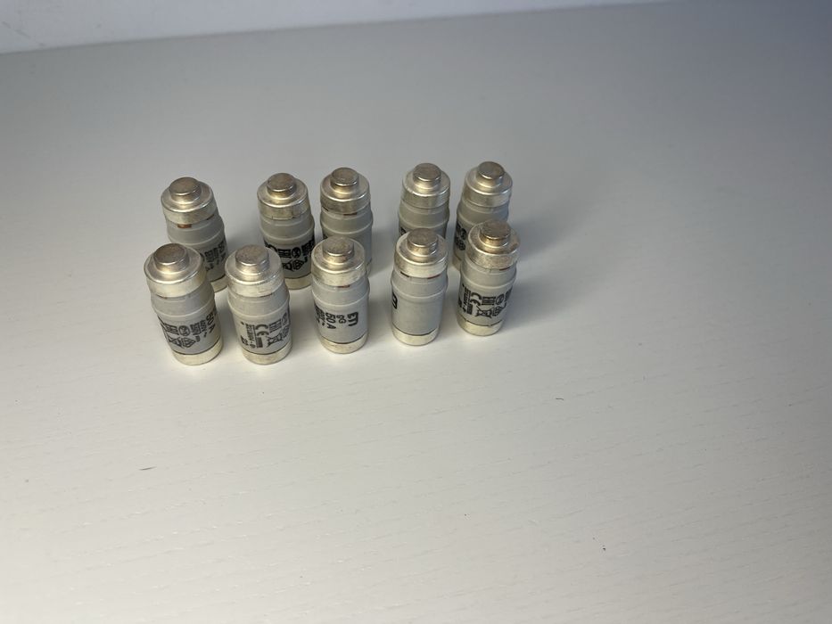 Wkładka bezpiecznikowa D02 50A gG 400V AC/250V DC