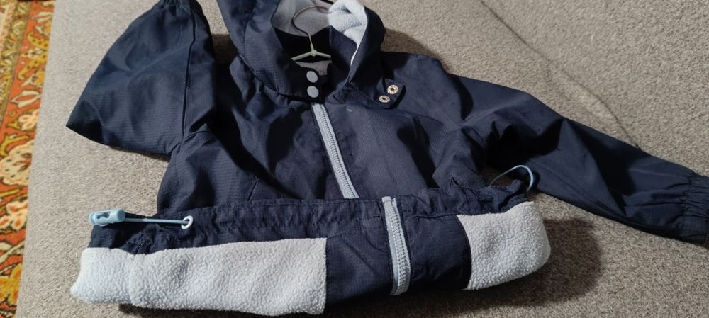 Куртка на хлопчика весна -осінь