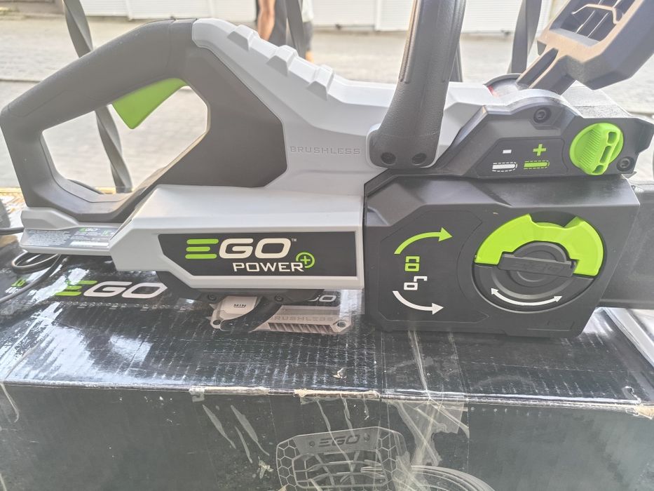 Пила цепная аккумуляторная EGO Power+ CS1611