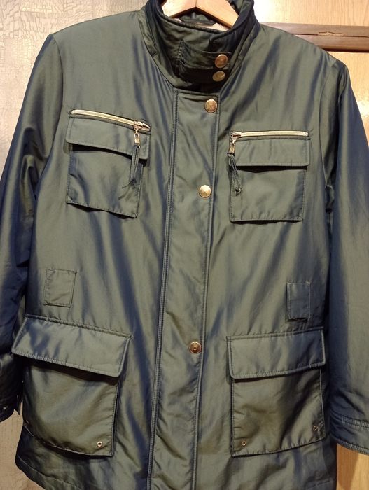 Утеплённая женская куртка