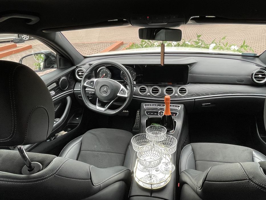 Auto do ślubu - Mercedes E-Klasa