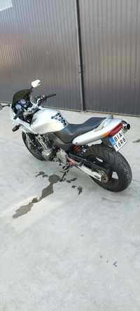 Honda Hornet 600s