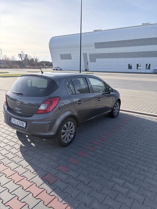 Opel Corsa 1.4 100km 2010r