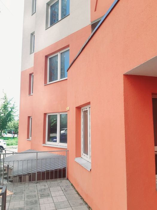 Продаж 1к вул. Милославська  18