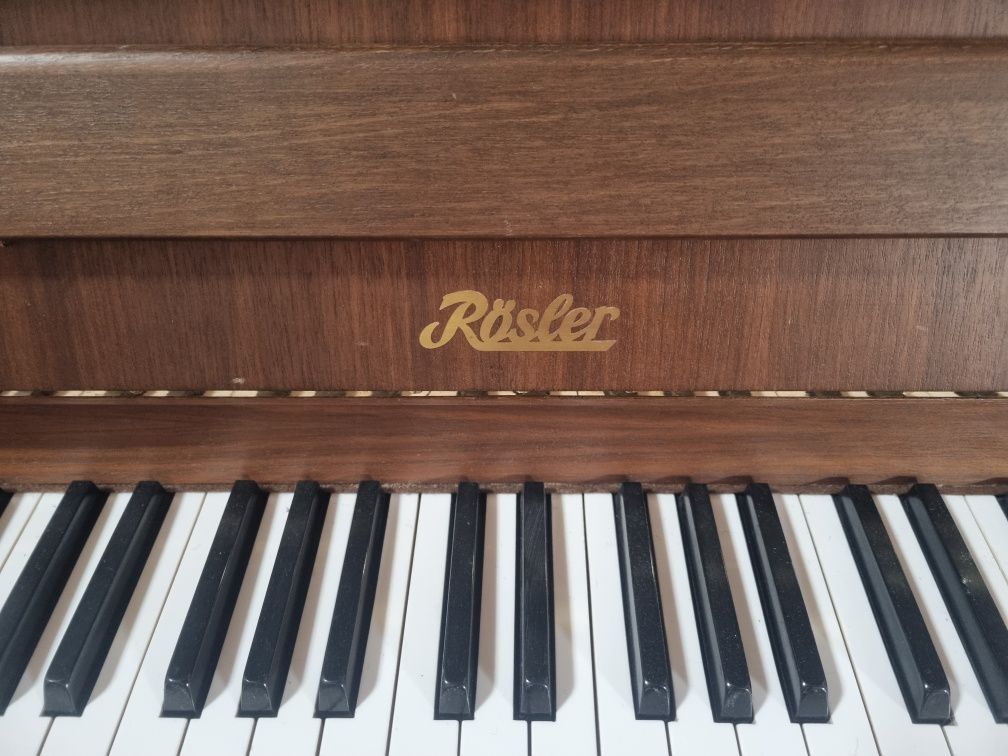 Pianino Rosler idealne nastrojone wyregulowane