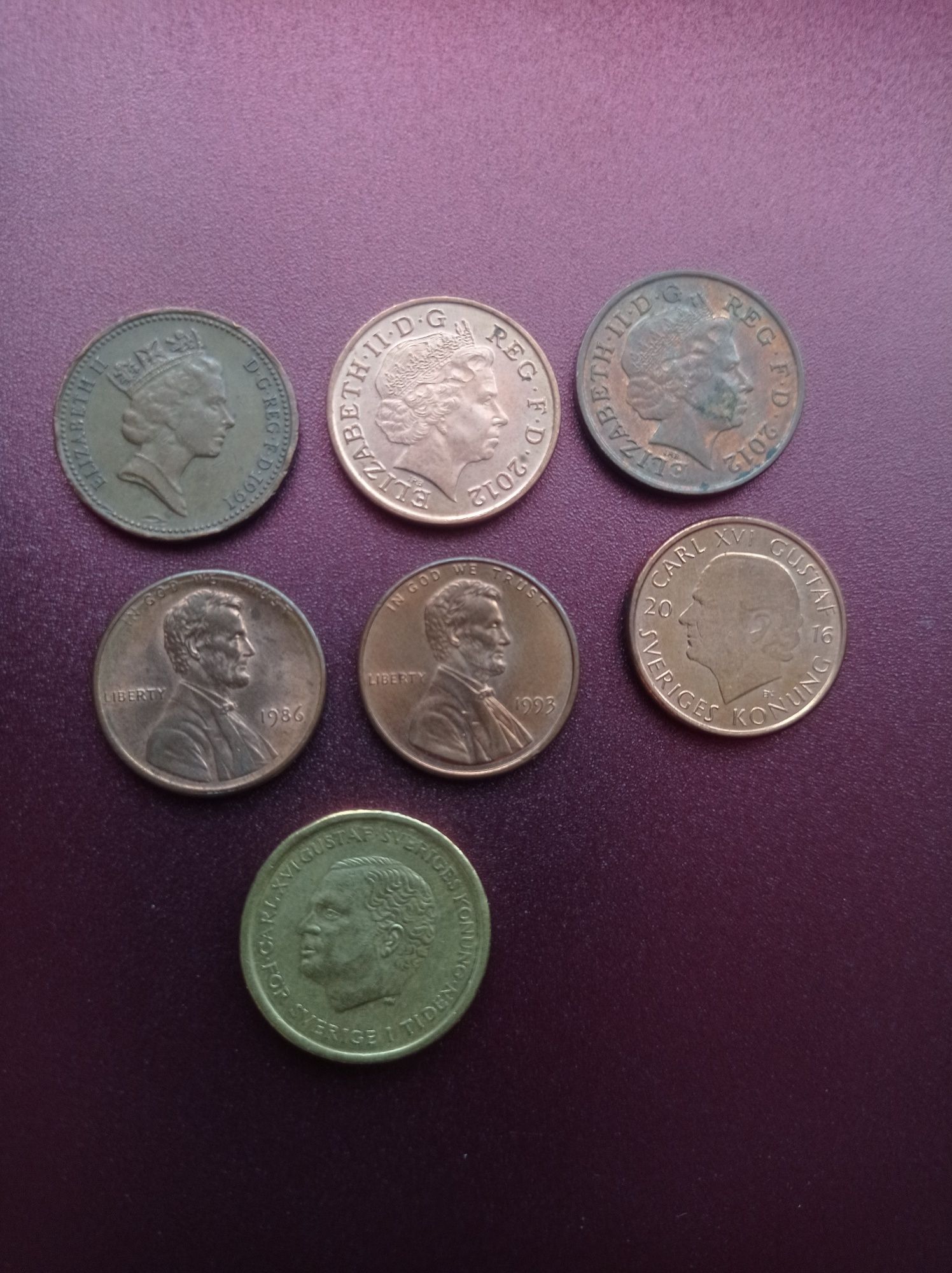 Лот разных монет (7шт)