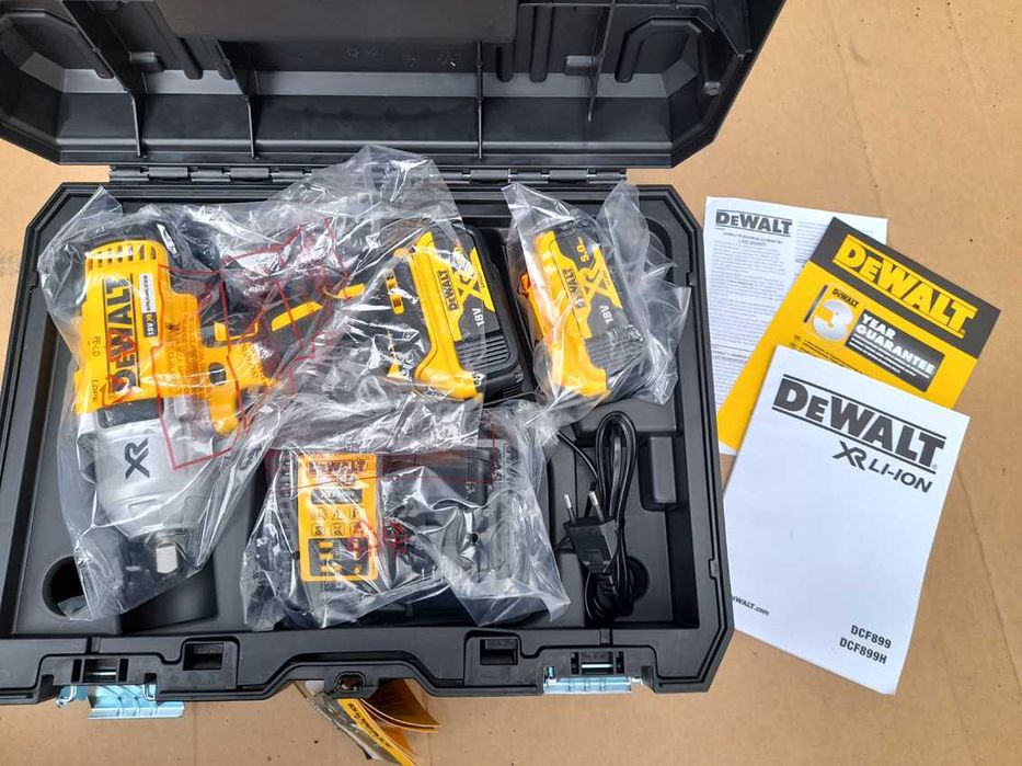 Klucz udarowy DeWALT DCF899P2 + 2x bat 18V 5Ah + ładowarka + walizka