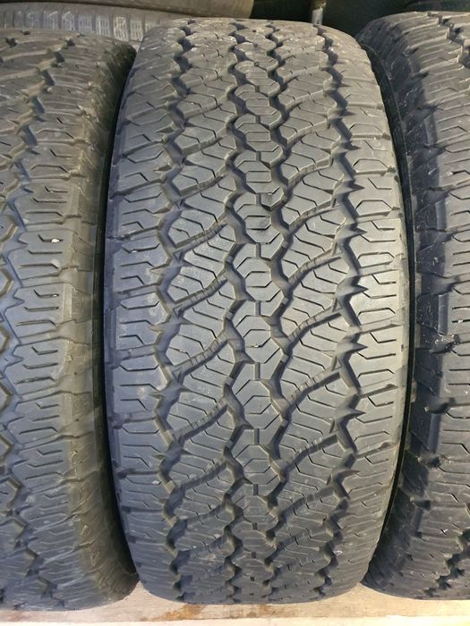 General Grabber AT3 R20 255 55 4шт-9000грн.