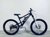 Rower Canyon Torque F8 / FULL / Downhill / Rozmiar M
