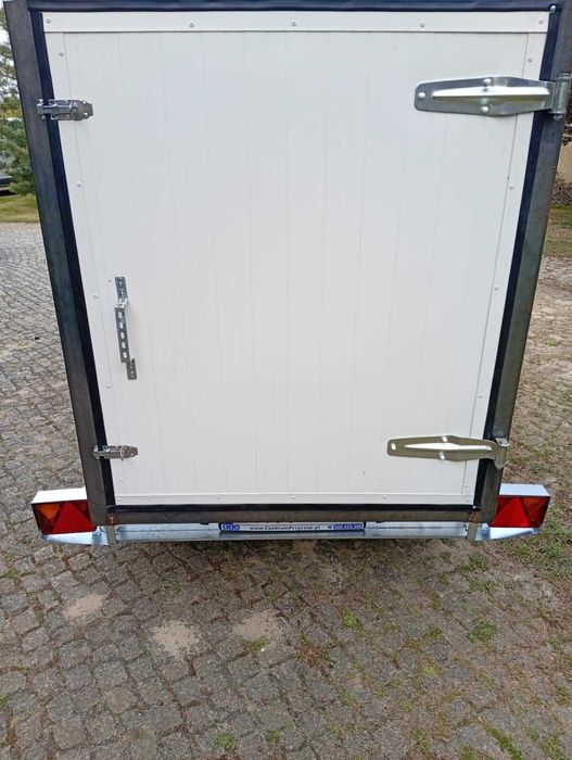 Przyczepka chłodnia 230V ekonomiczna, wynajem na dni i dłużej zadzwoń