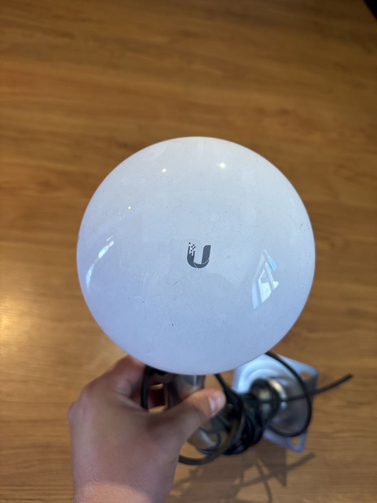 Antena do interetu NanoBeam M5 jak nowa