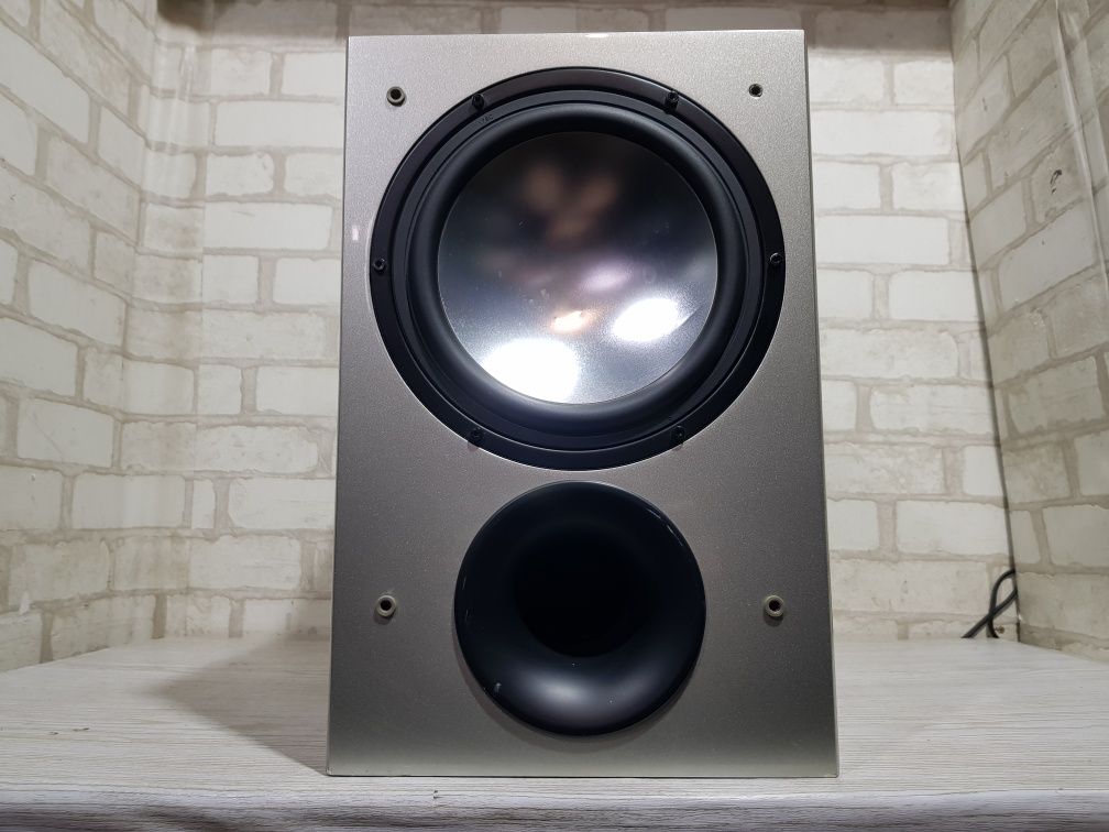 Активний сабвуфер ELAC SUB 111.2, потужність 100 Вт, б/у з Німеччини
