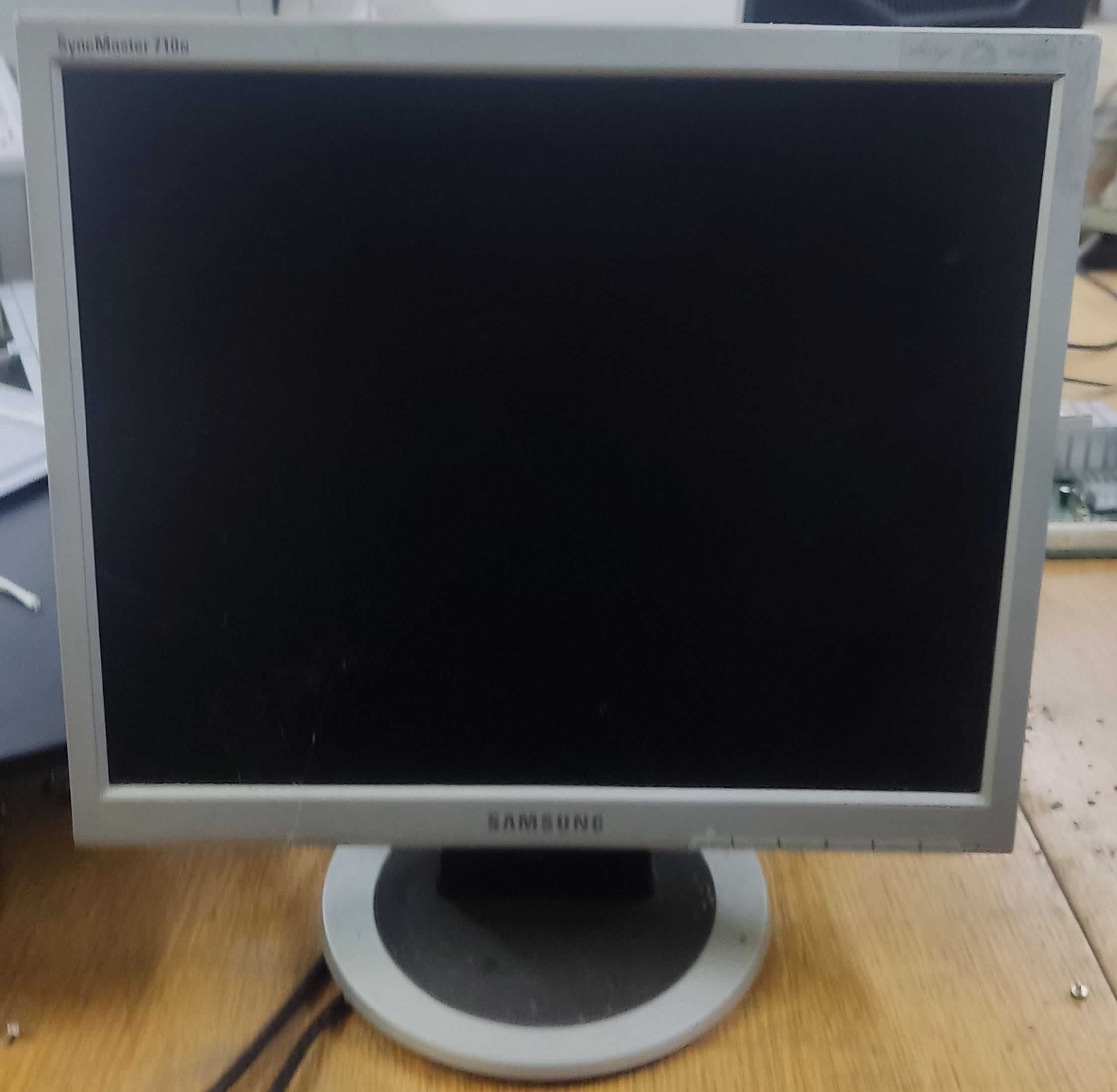 Монітори Samsung 710n 17"