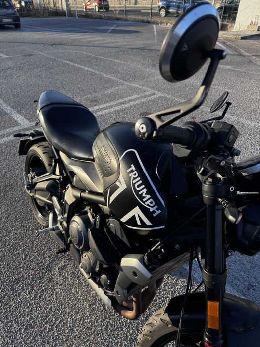 Triumph trident 660cc