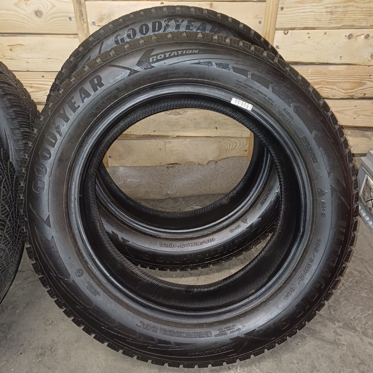 Зимняя резина 185 60 15 goodyear ultragrip 9