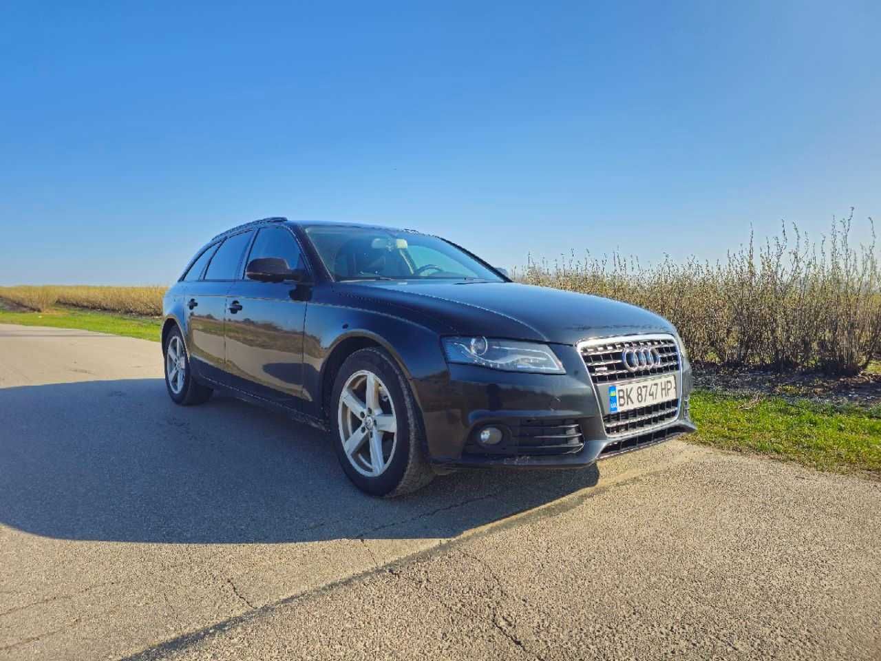 Audi a4 b8 2011 2.0tdi quattro