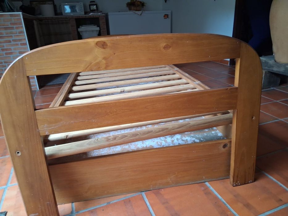 Cama solteiro com gavetão