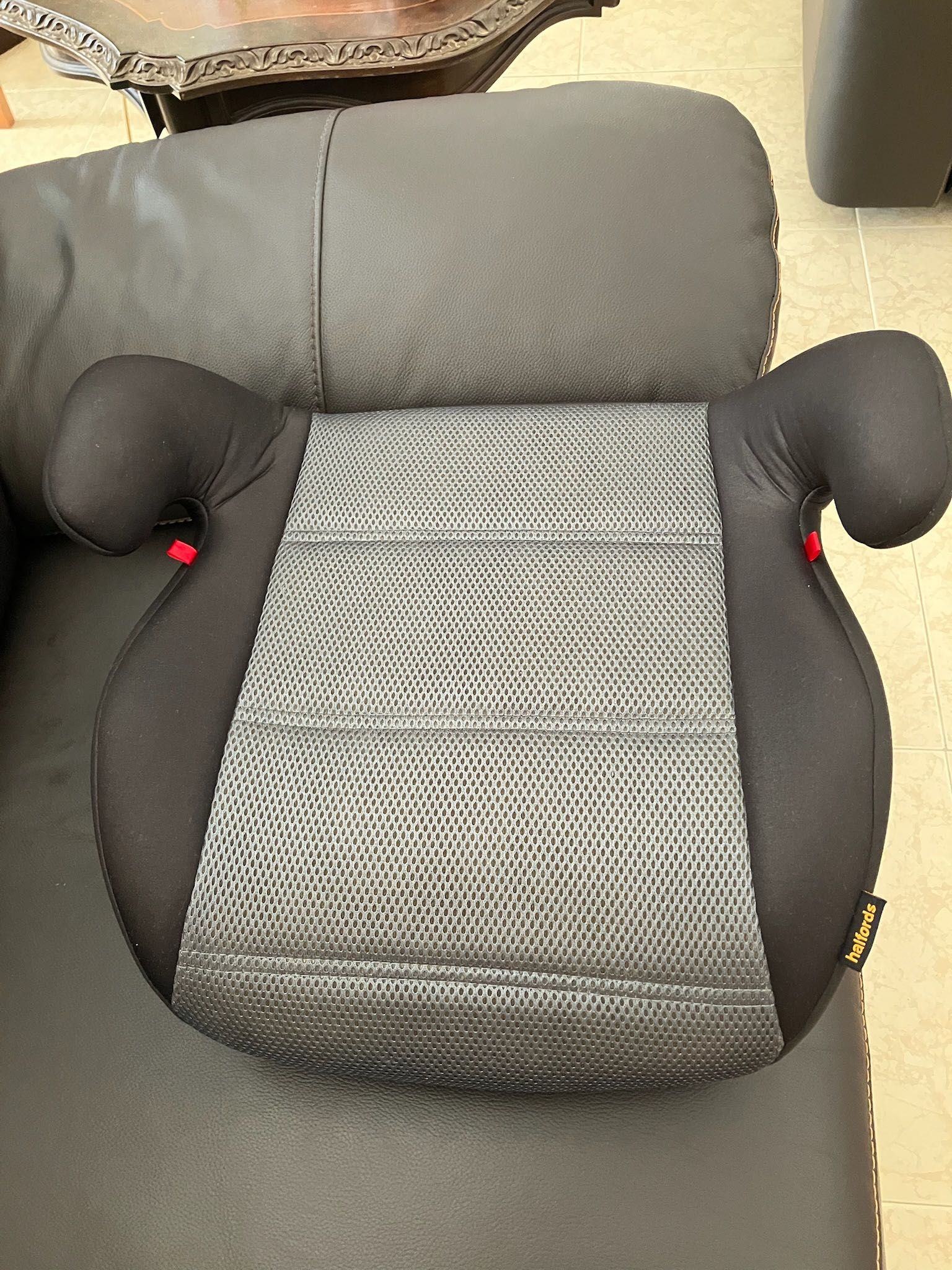 Assento automóvel elevatório para criança 15-36kg Halfords