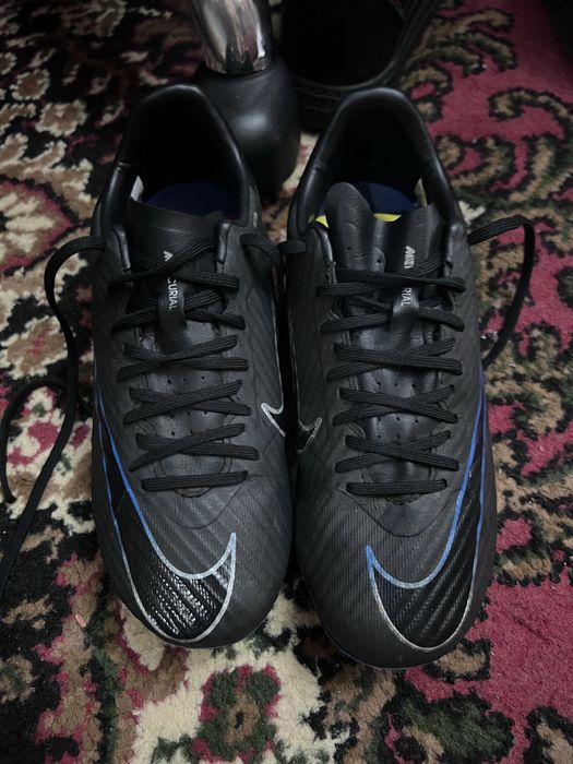 Продам бутси найк аерзум