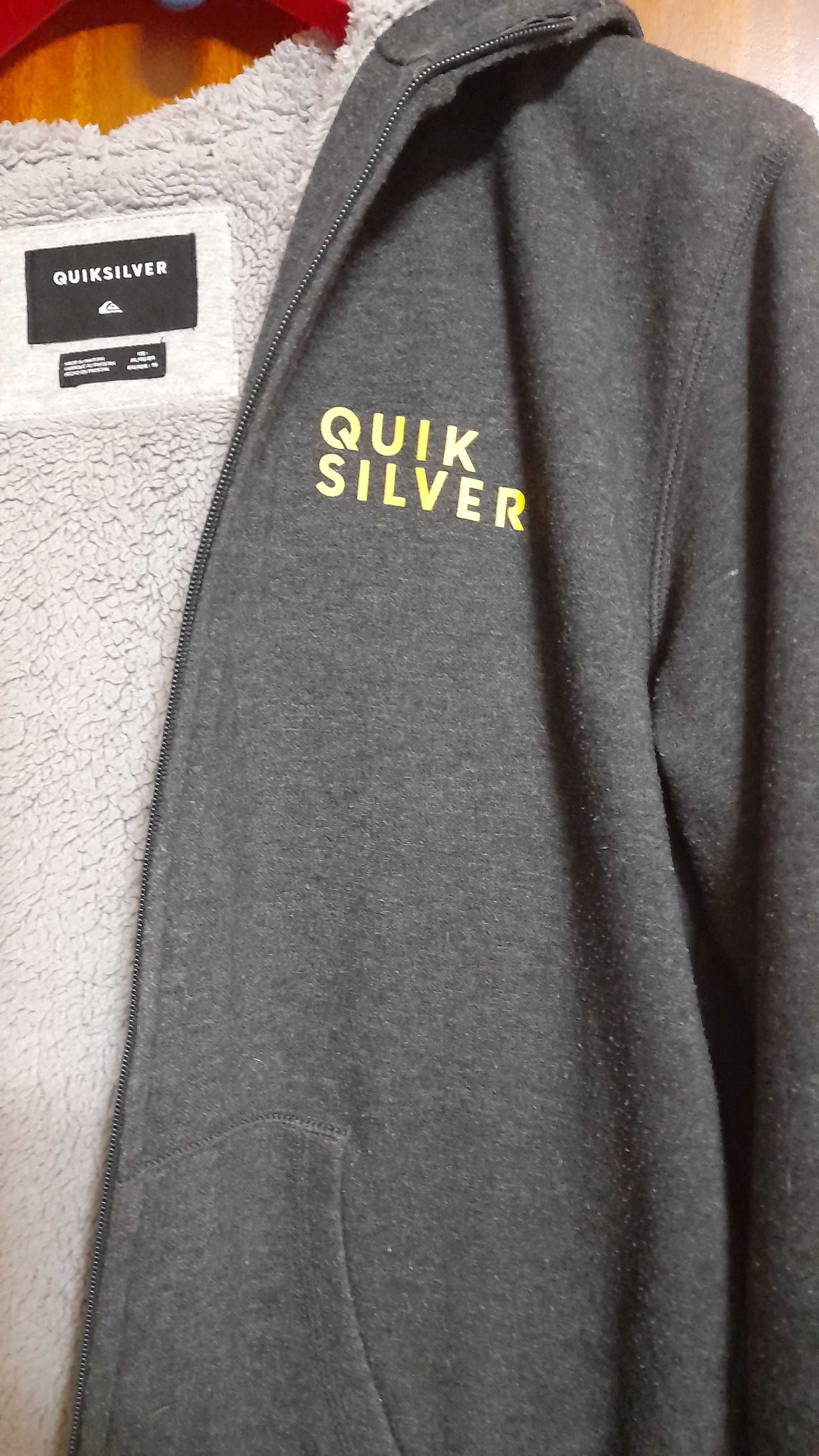 Casaco Quiksilver forrado com pelo - 16 anos