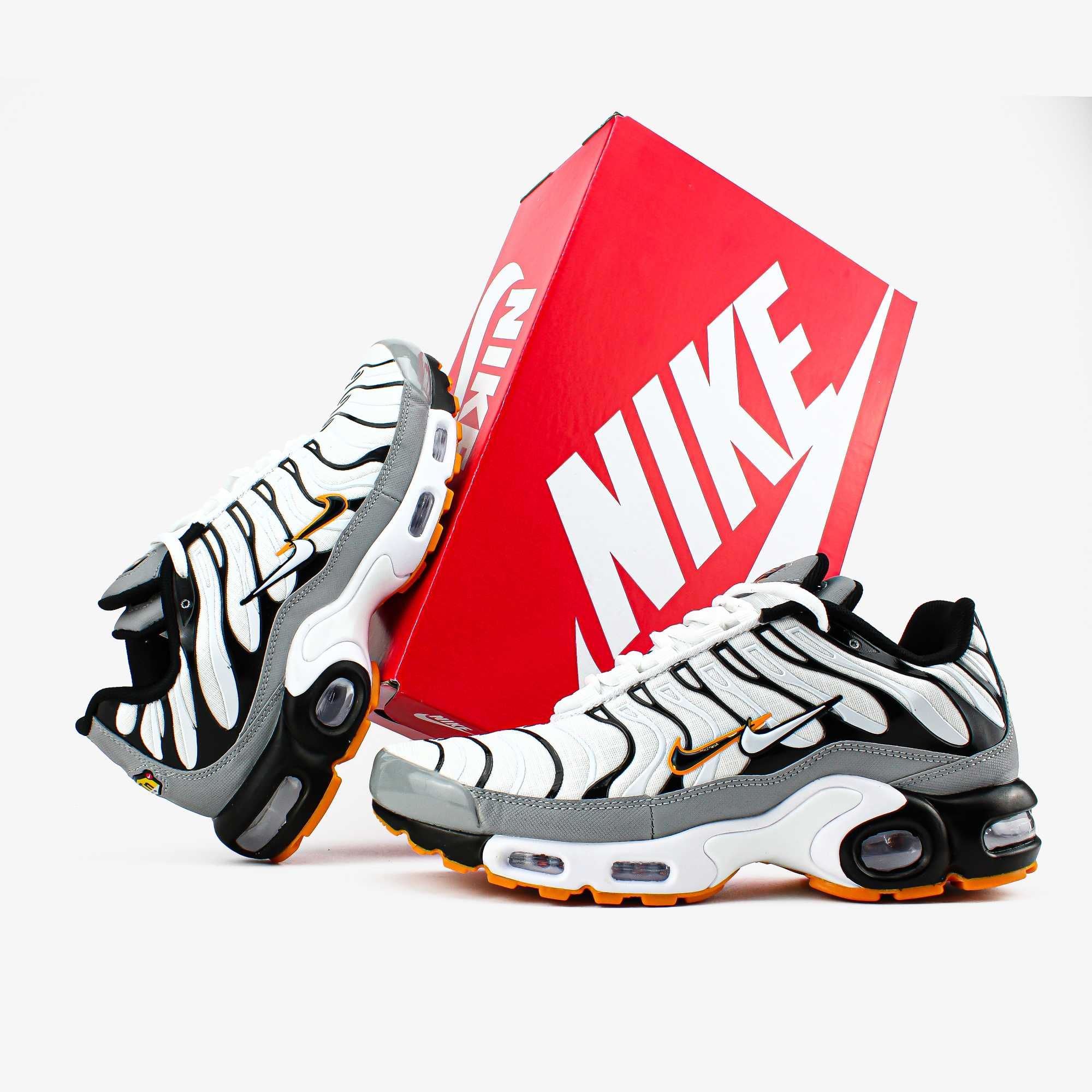 Nike Air Max Plus TN Mean Grey-White Double Swoosh