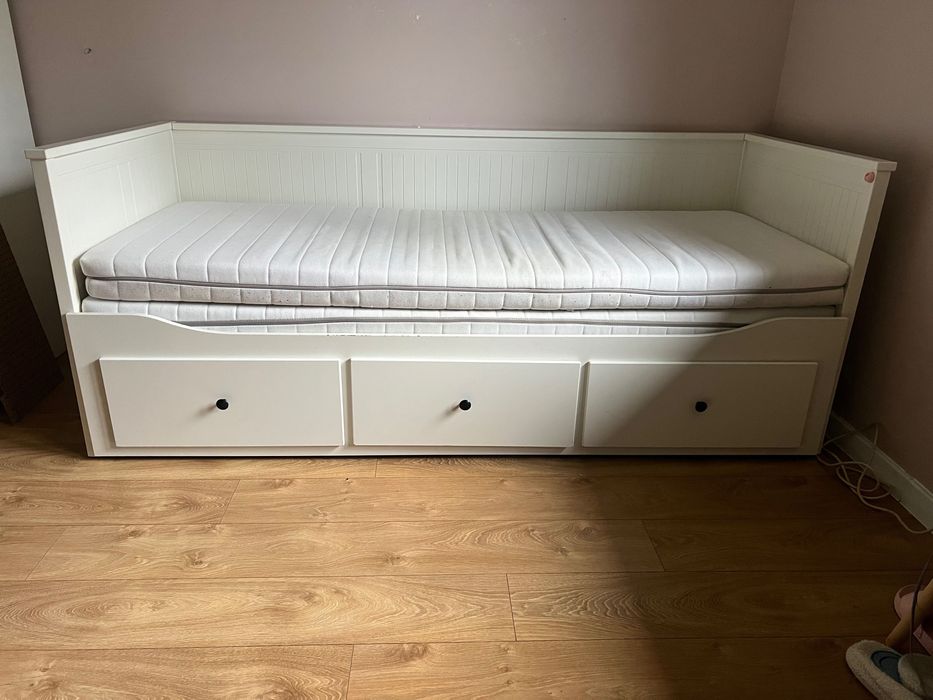Łóżko Ikea Hemnes