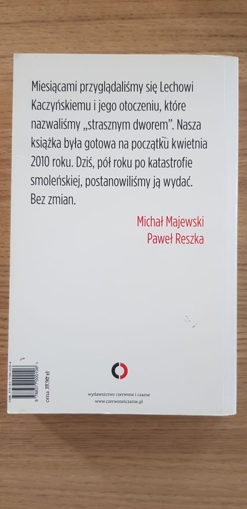 Daleko od Wawelu - Michał Majewski, Paweł Reszka