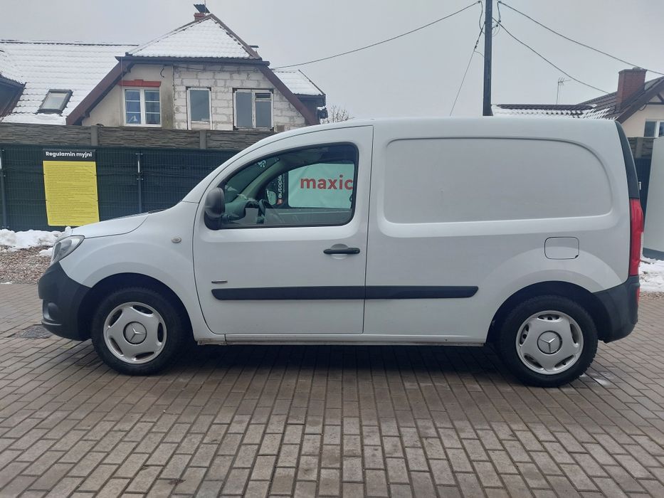 Ładny Dostawczy Mercedes Citan * 2017 ROK * Klima * 3 Osoby *