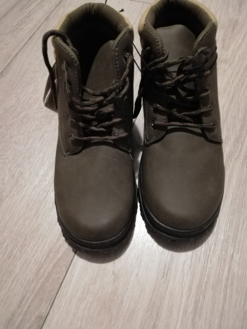 Buty dla chłopca