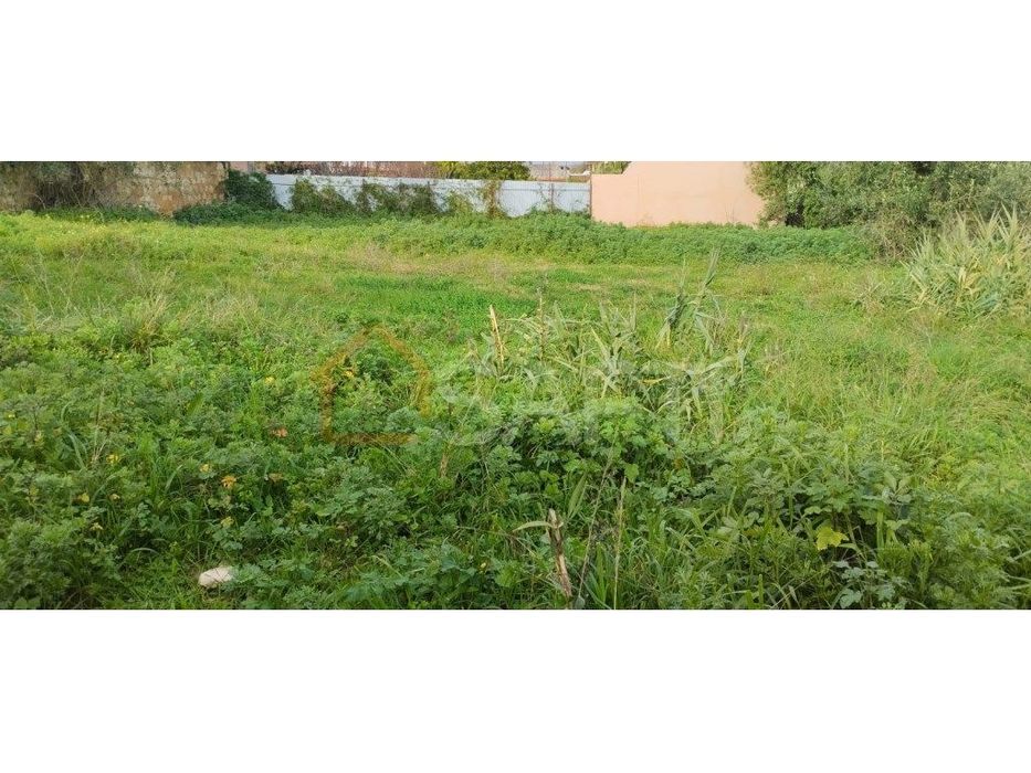 Terreno para construção de moradia na Povoa de Santarem